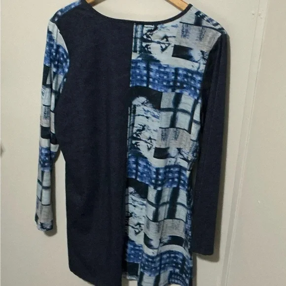 Parsley & Sage Navy and Blue Patchwork Blouse - Picture 5 of 8